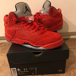 Air Jordan 5 Retro Red Suede Boys Size 6Y